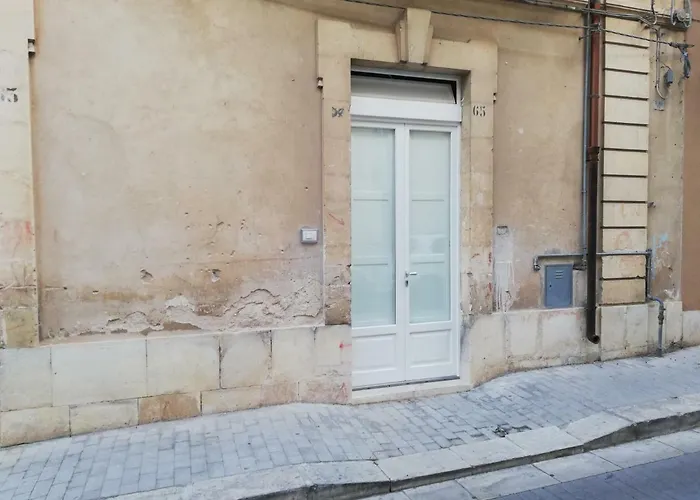 Triskelion Apartament *